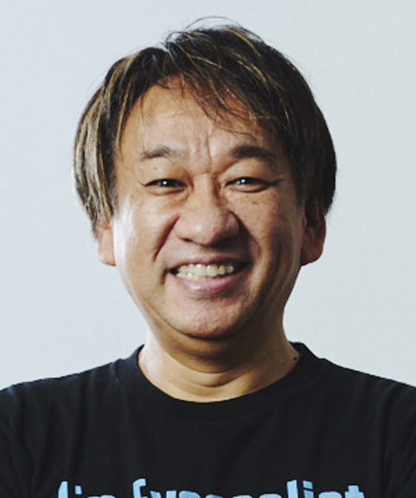西脇　資哲　氏